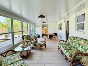 Smart TV, fireplace, books