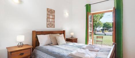 1 chambre, fer et planche Ă repasser, Wi-Fi, literie fournie