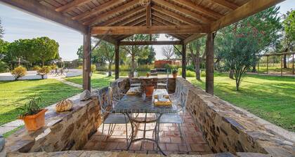 Casa de Campo Vale do Asno-Room 'Quarto 6' with Shared Pool, Wi-Fi and Air Conditioning