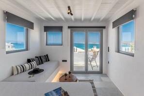 Deluxe Suite, Sea View | In-room safe, free WiFi - Fk Luxury Suites (Naxos)