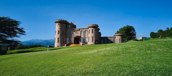 Tafaria Castle & Center for the Arts