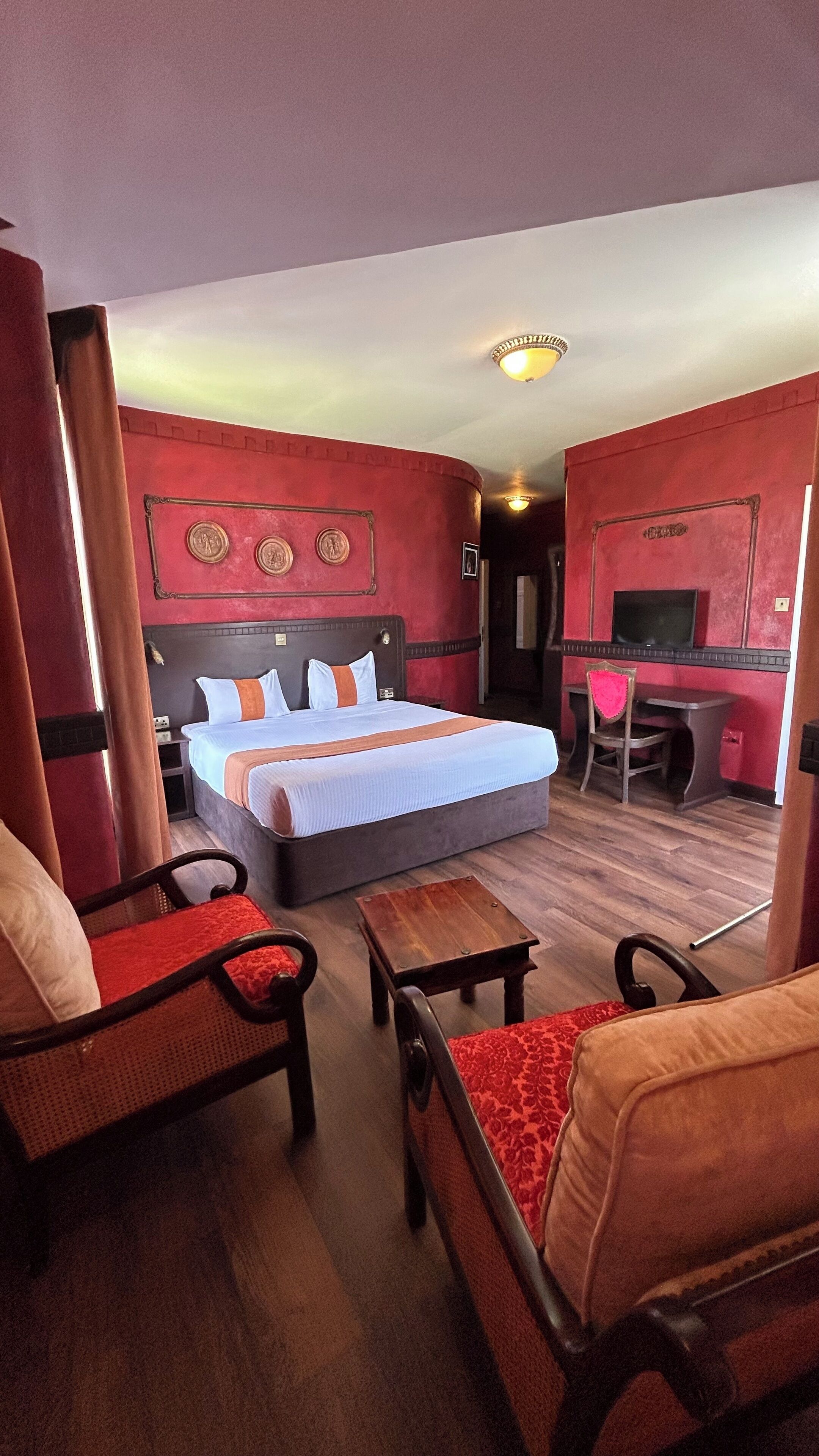 Comfort Double or Twin Room, Mountain View | Desk, laptop workspace, cribs/infant beds, free WiFi