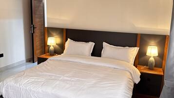 2 slaapkamers, een strijkplank/strijkijzer, wifi, beddengoed