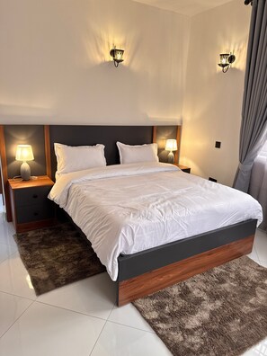 2 間睡房、熨斗/熨衫板、Wi-Fi、床單