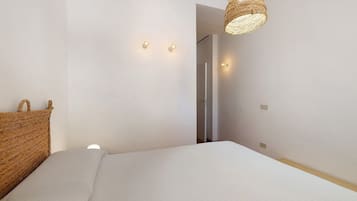 2 habitaciones, tabla de planchar con plancha, wifi y ropa de cama