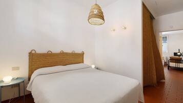 2 chambres, fer et planche Ă repasser, Wi-Fi, draps fournis