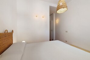 2 bedrooms, iron/ironing board, WiFi, bed sheets - Apartment 'U Canetta 1' with Wi-Fi and Air Conditioning (Pietra Ligure)
