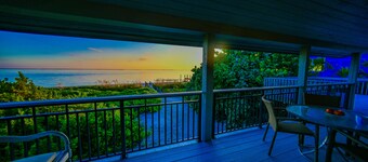 Beachfront Bliss at PETERS BEACH HOUSE - 2BR 2BA - Sunrises That Steal the Show