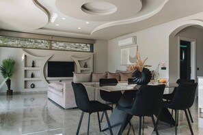Dining - Mat Luxury Villa - Three Bedroom Villa, Sleeps 6 (Zakynthos)