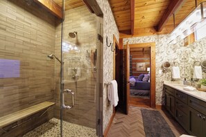 Shower, jetted tub, hair dryer, towels