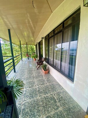 Front of property - Ferreto's House (La Fortuna)
