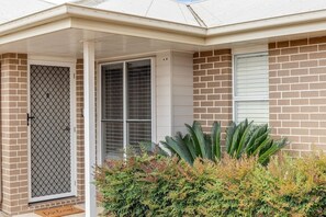 Exterior detail - Middle Ridge Retreat – Walk to Shops & Parks! (Middle Ridge)