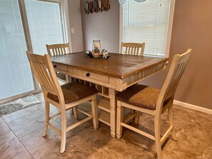 تناول الطعام