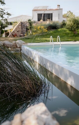 Cortiço Apartment with Shared Pool
