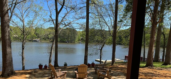 Lake - Cottage on Cypress Bay Near Paris Landing State Park (Buchanan)