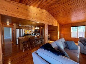 獨棟房屋, �多張床, 庭院 (Julie Hubbs 843 Cypress Harbor Rd) | 起居區