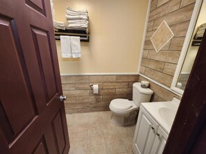 Työpöytä, ilmainen Wi-Fi