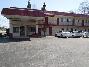 Majoituspaikan julkisivu