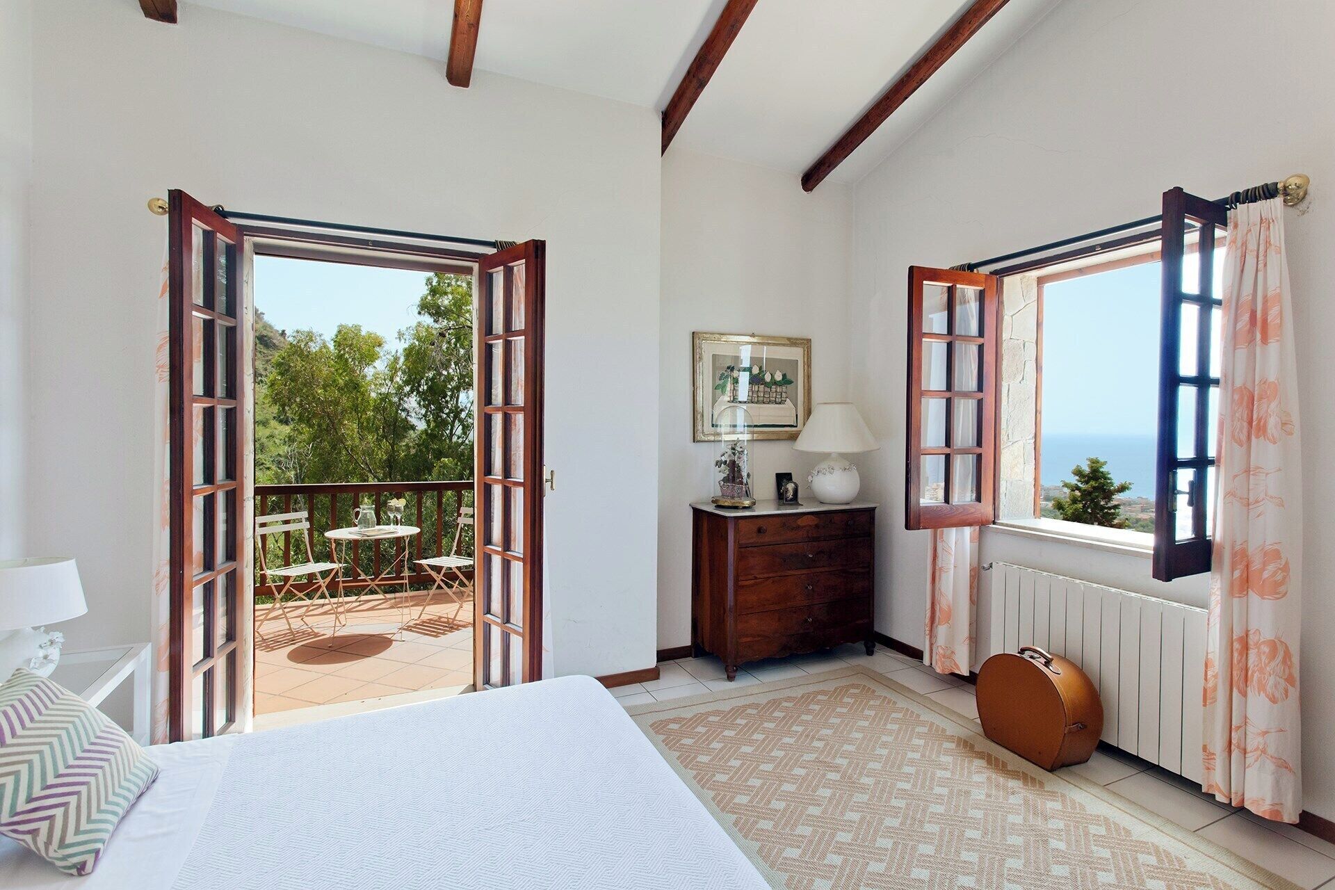 4 chambres, draps fournis