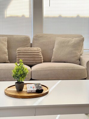 Interior - Modern EaDo Apartment Near Downtown (Houston)