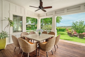 Outdoor dining - Golf Course View | Resort Amenities | Firepit & Outdoor Shower (Koloa)