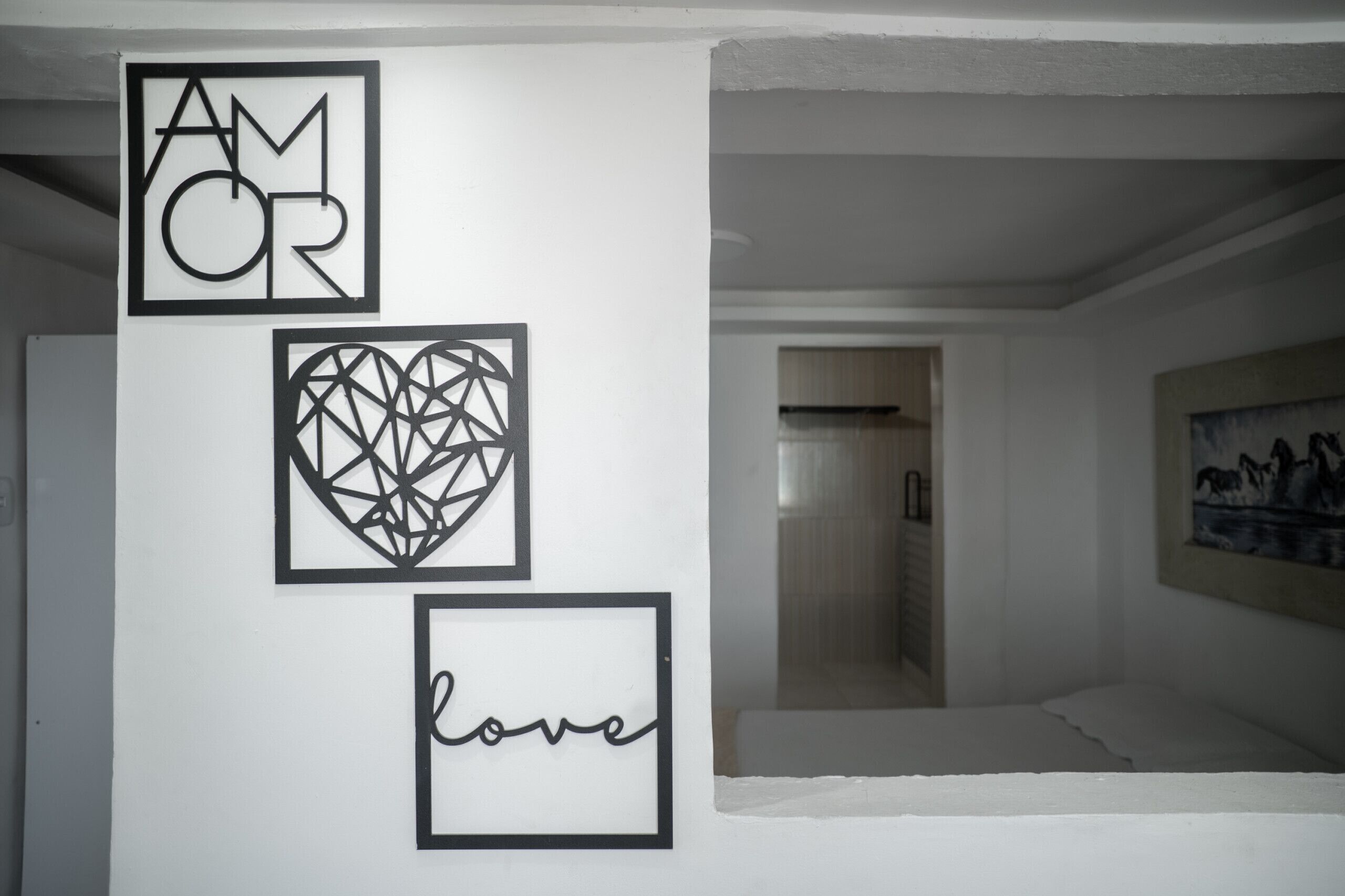 1 slaapkamer, een strijkplank/strijkijzer, gratis wifi, beddengoed