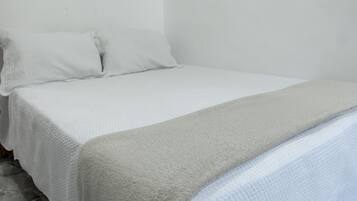 Iron/ironing board, free WiFi, bed sheets