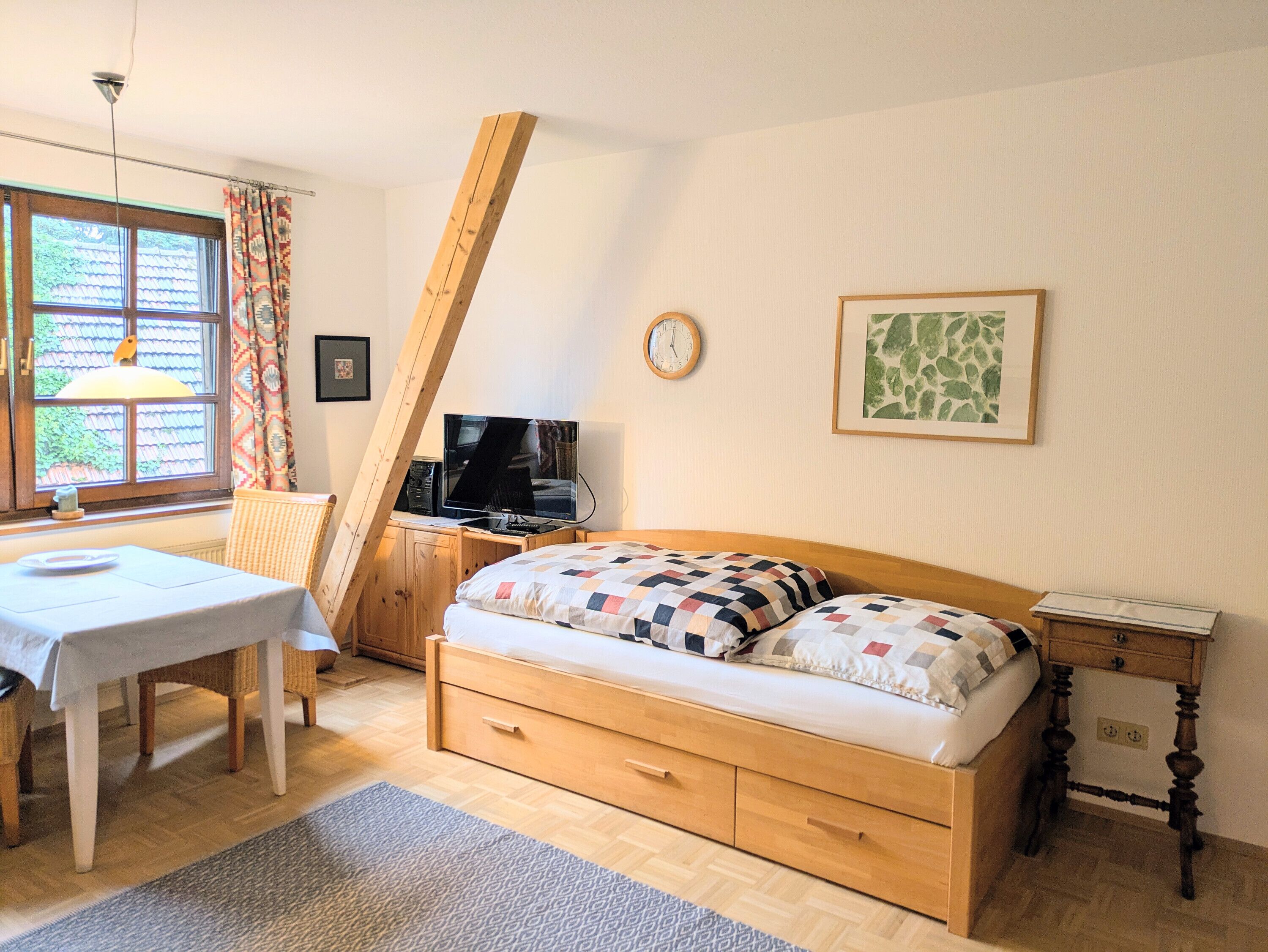 Strykejern/-brett, wi-fi og sengetøy