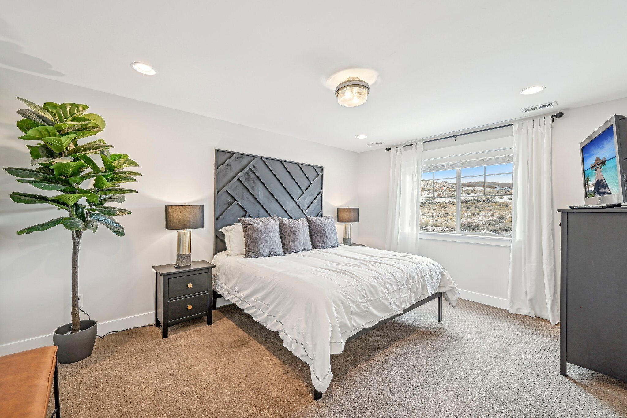 Townhome | Free WiFi