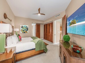 2 bedrooms, desk, iron/ironing board, WiFi