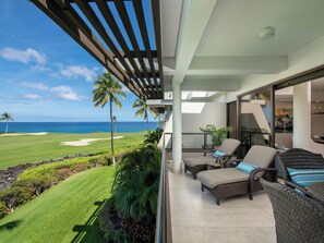 Property grounds - Beautifuly Renovated w/Ocean Views + Golf Discounts | Mauna Lani Point F206 (Kamuela)