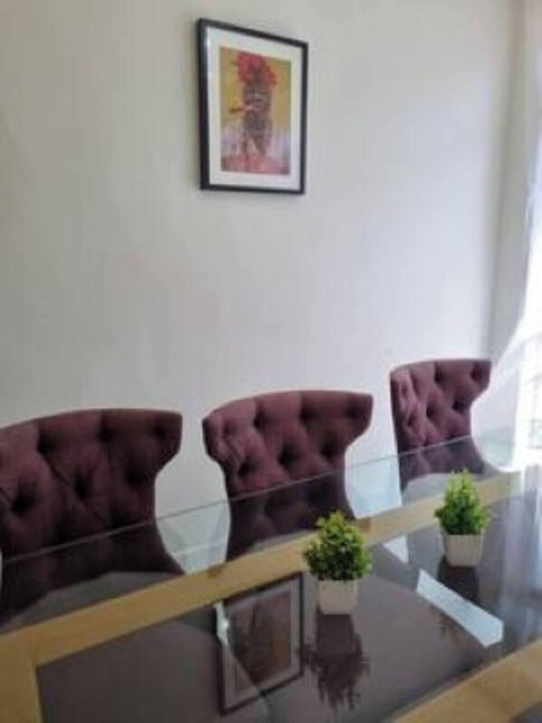 تناول الطعام