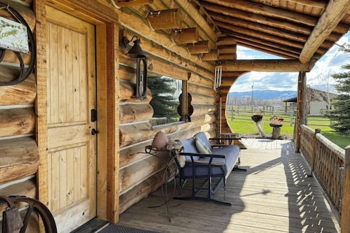 Susie’s Place - Cozy Cabin