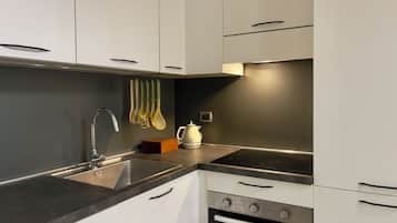 Microwave, oven, stovetop