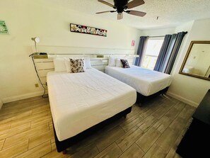 1 chambre, fer et planche à repasser, Wi-Fi, draps fournis