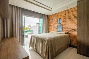 Villa | Blackout drapes, iron/ironing board, free WiFi - Blue House (Rio de Janeiro)