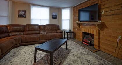 The Lodge at Welch - BIG HOUSE