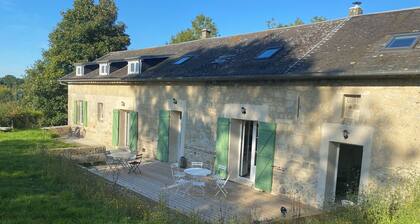 Magnificent clos de l'église, country gîte for 20 people!