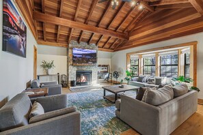 Téléviseur connecté, foyer