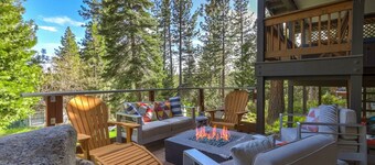 Luxury Tahoe City Retreat • Hot Tub & Theater
