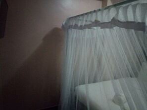 Deluxe Single Room, City View | Free WiFi