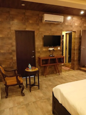 مكتب وواي فاي مجانًا