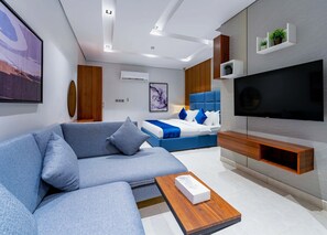 Deluxe Double Room, City View - Diamond Garden Hotel (Riyadh)