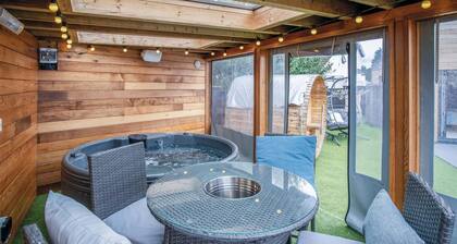 Castell Morlais - Luxurious 5 Bed - Pontsticill