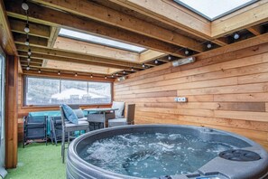 Bain à remous extérieur