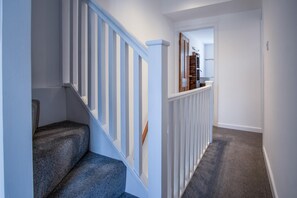 Floor plan - Nottage Road - 3 Bedroom Holiday Home - Mumbles (Swansea)