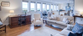 Ty Seren - 2 Bedroom Apt - Bayview Oxwich