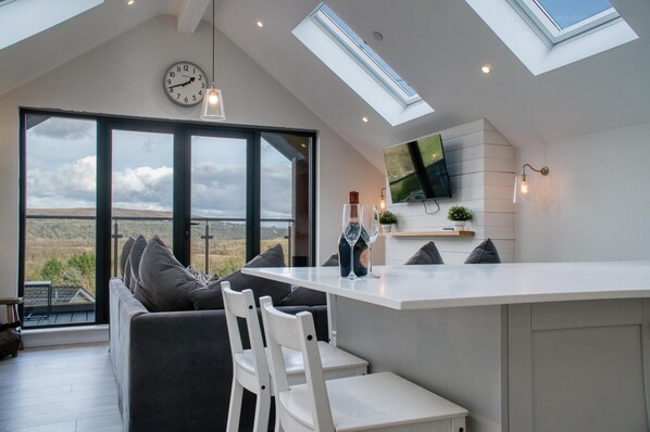 Living area - Ty Megan - 3 Bedroom Cottage - Bayview Oxwich (Swansea)