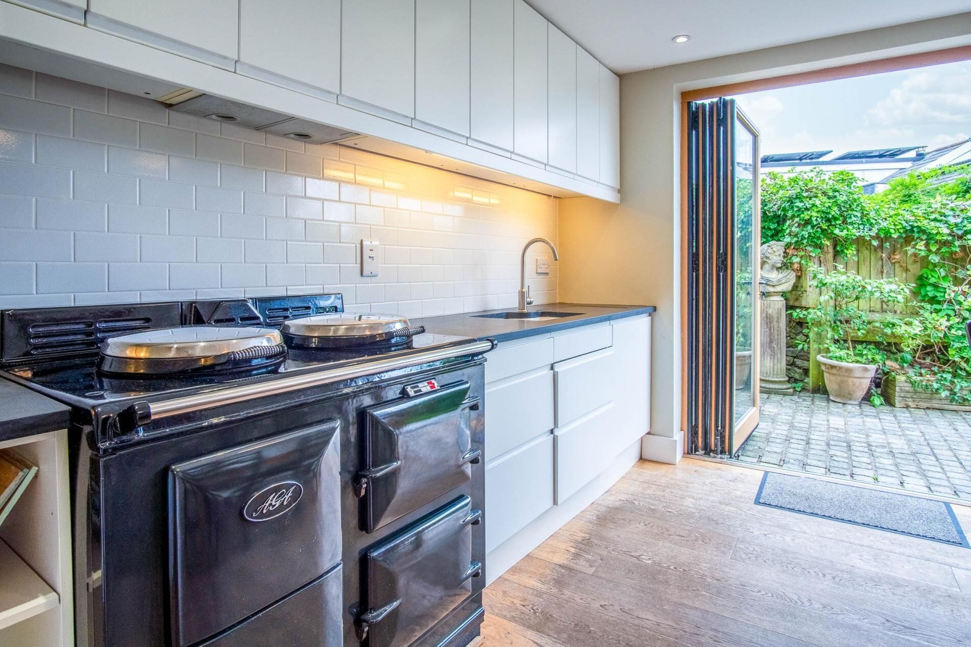 Microwave, oven, highchair