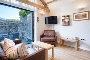 Cottage (2 Bedrooms) | Floor plan